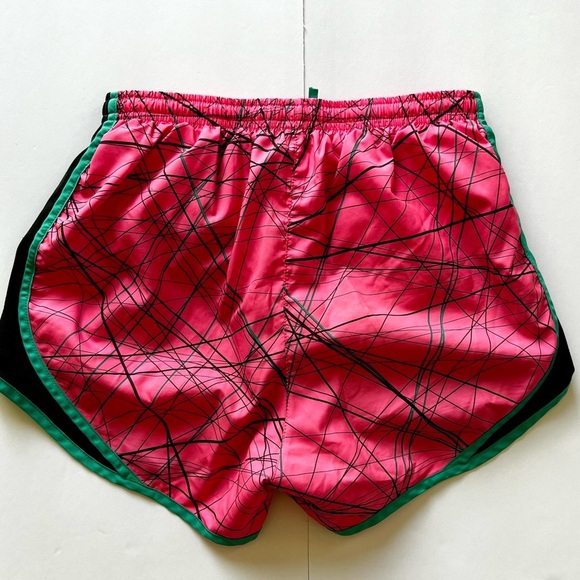 Nike Pink Green Black Dri-Fit Athletic Shorts Size XS - Picture 2 of 6